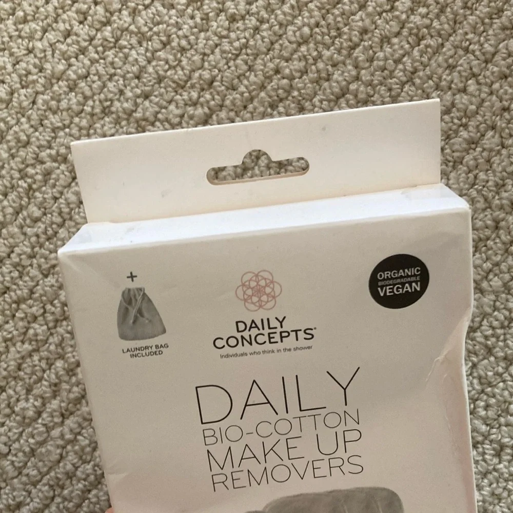 Daily Concepts Bio Cotton Make Up Removers Multi Pack Reusable Pack NWT